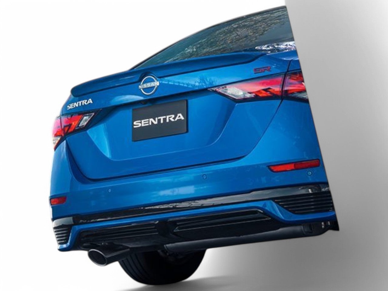 2025 Nissan Sentra SR Platinum Bi-Tono CVT