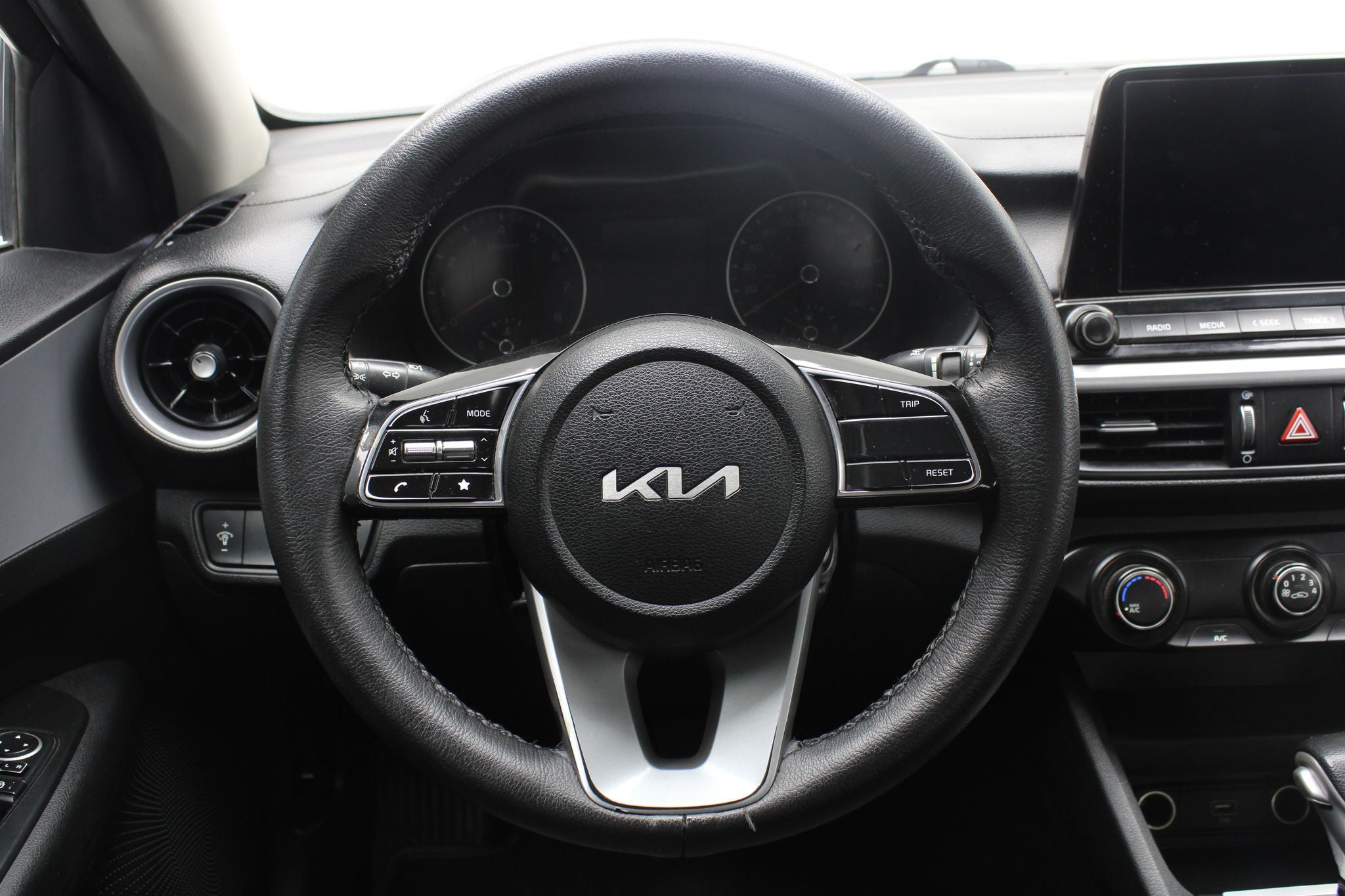 2022 Kia Forte 2.0 L At