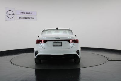 2022 Kia Forte 2.0 L At