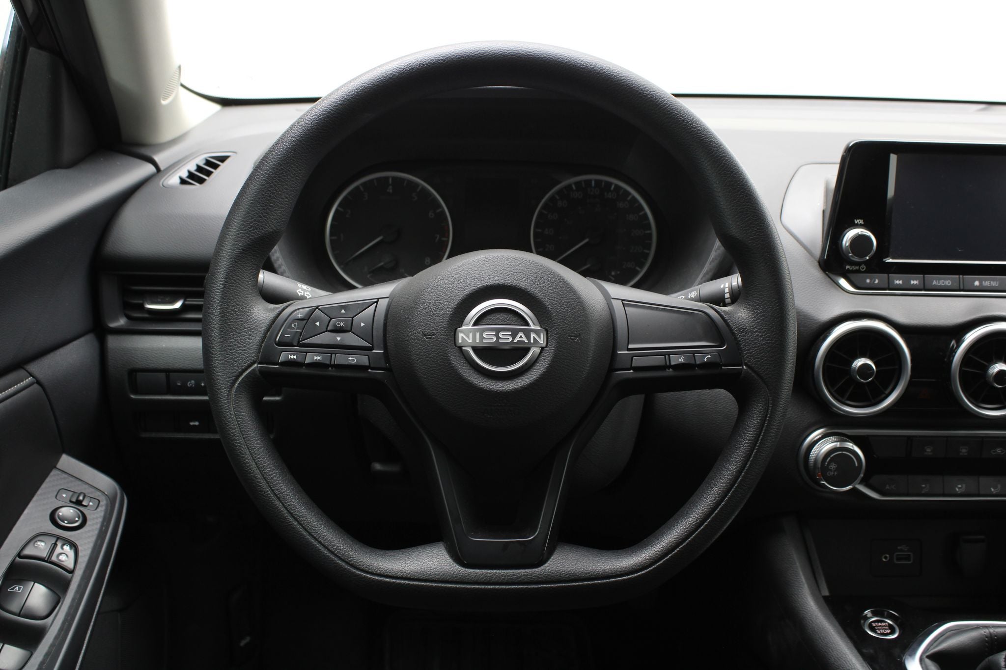 2024 Nissan Sentra 2.0 Sense Mt