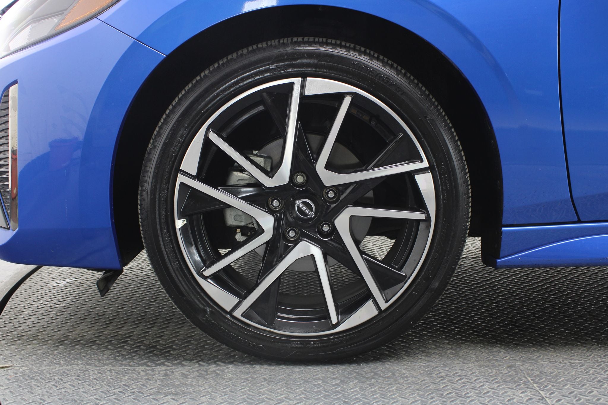 2025 Nissan Sentra 2.0 SR Platinum At