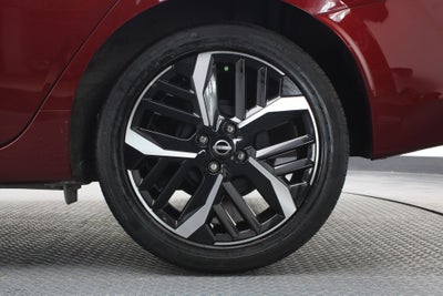 2024 Nissan Versa 1.6 SR At