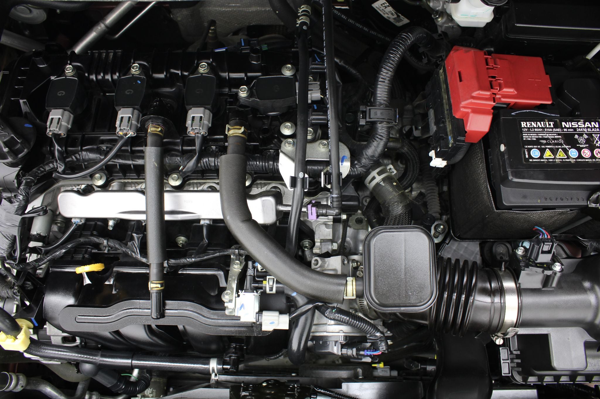 2024 Nissan Versa 1.6 SR At