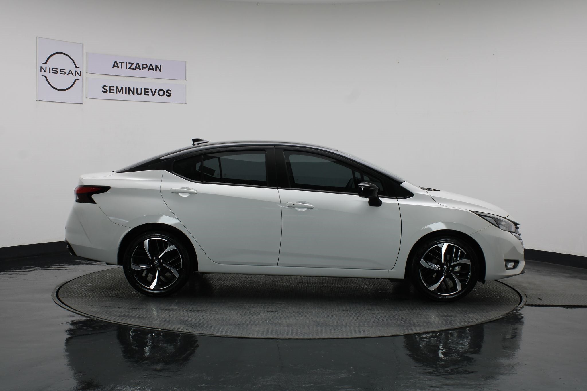 2024 Nissan Versa 1.6 Exclusive At