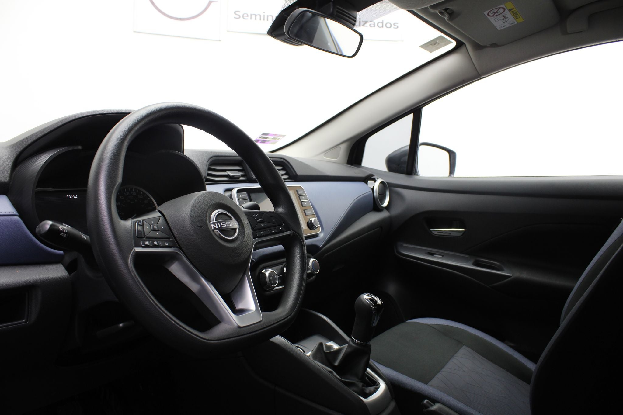 2025 Nissan Versa 1.6 Advance Mt