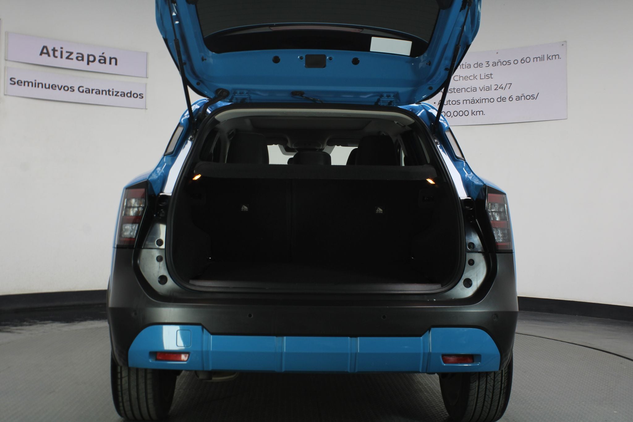 2025 Nissan Kicks 2.0 Platinum At