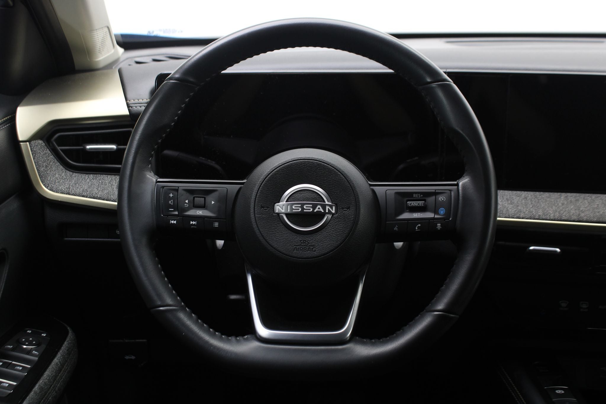 2025 Nissan Kicks 2.0 Platinum At