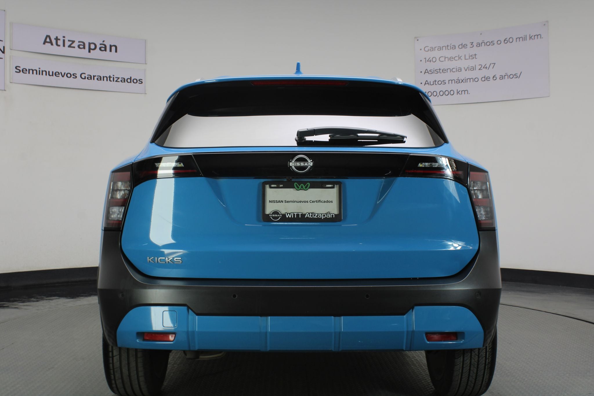 2025 Nissan Kicks 2.0 Platinum At