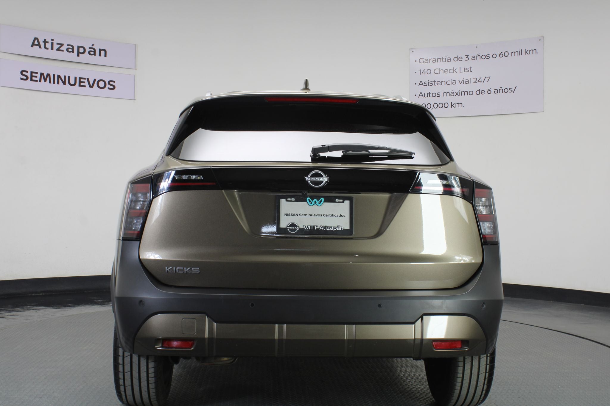 2025 Nissan Kicks 2.0 Exclusive At