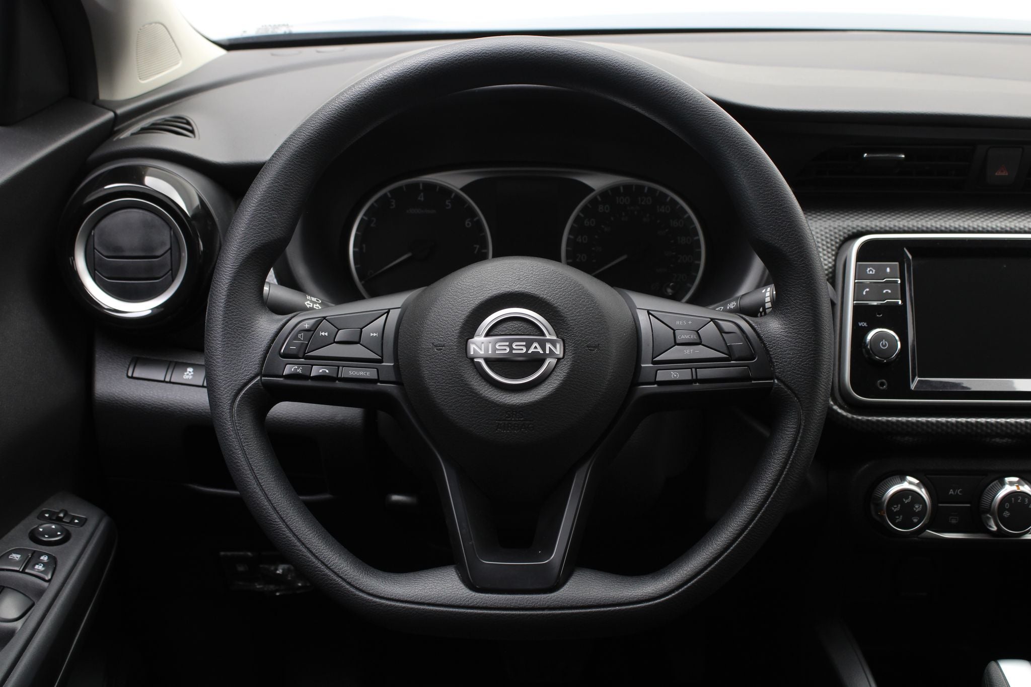 2025 Nissan Kicks 1.6 Play Advance At