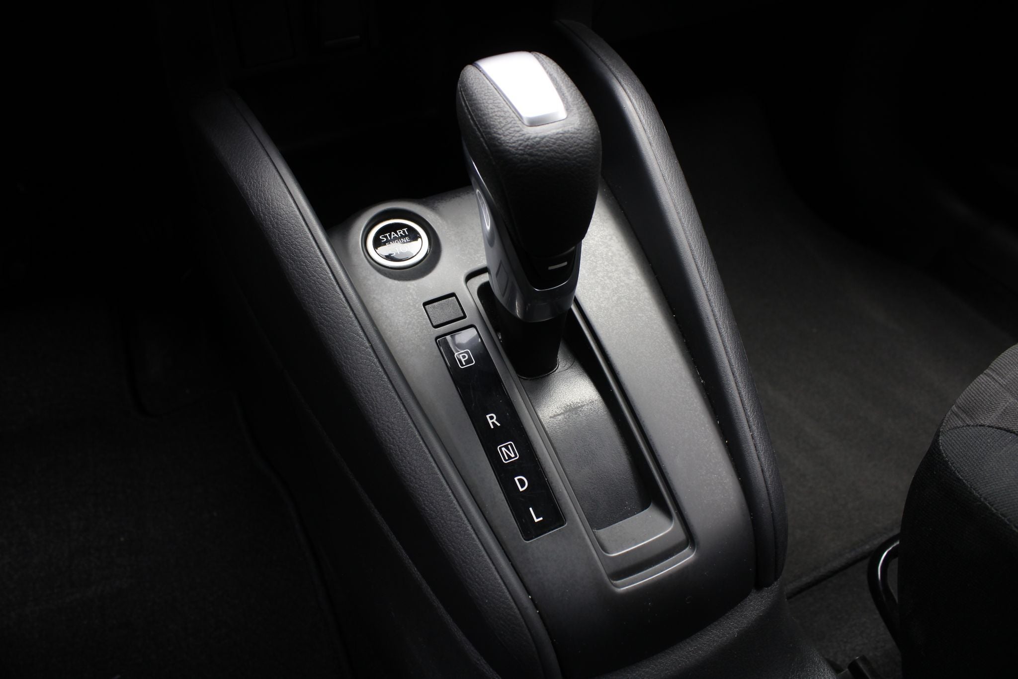 2025 Nissan Kicks 1.6 Play Advance At