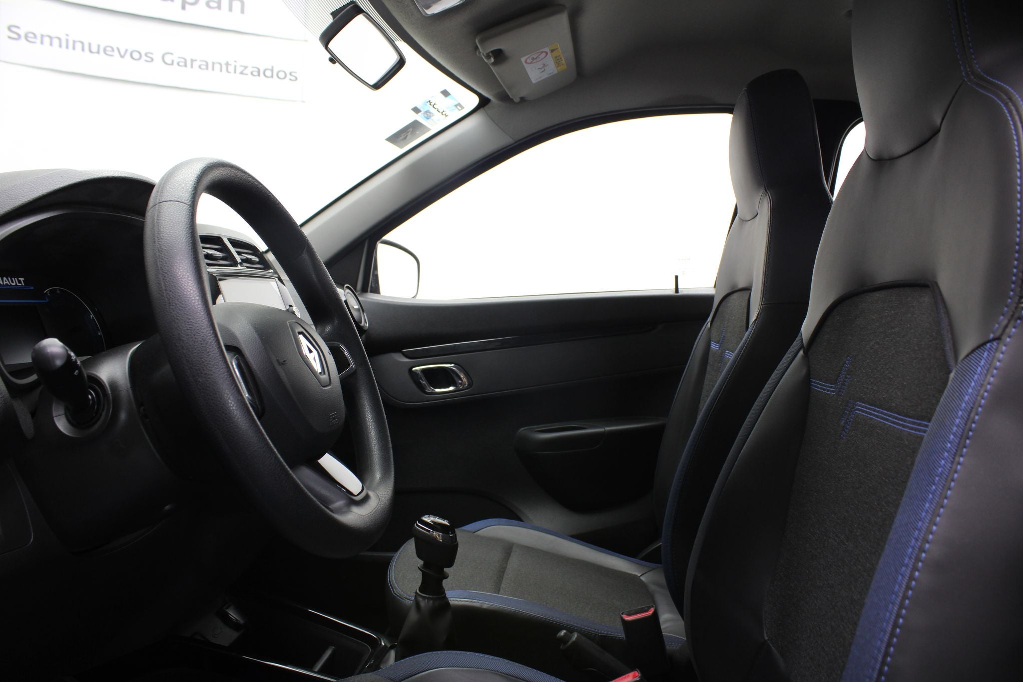 2024 Renault Kwid 1.0 Bitono Mt