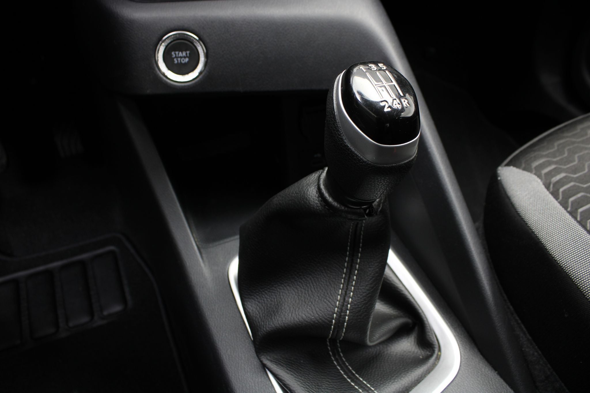 2026 Nissan Magnite 1.0 Advance Mt