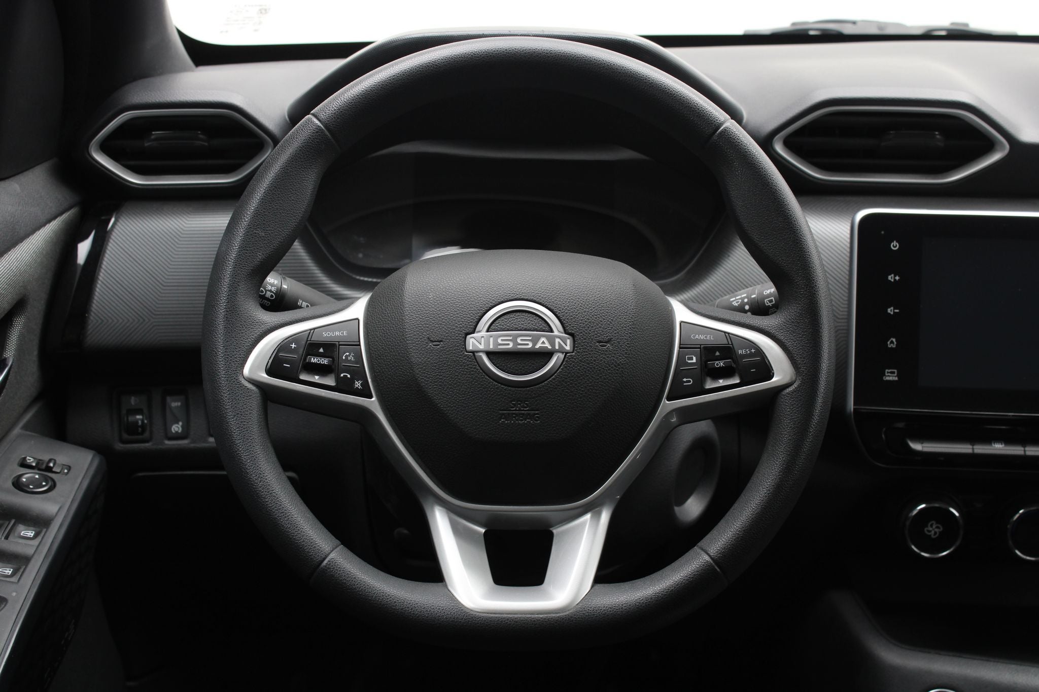 2025 Nissan Magnite 1.0 Advance At