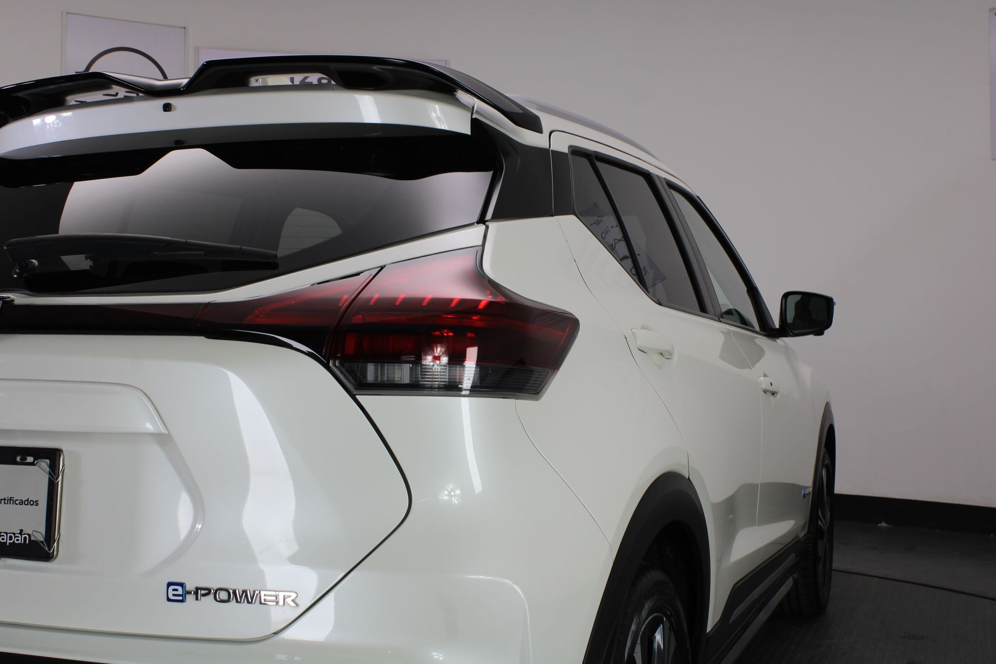 2025 Nissan Kicks E-Power Platinum At