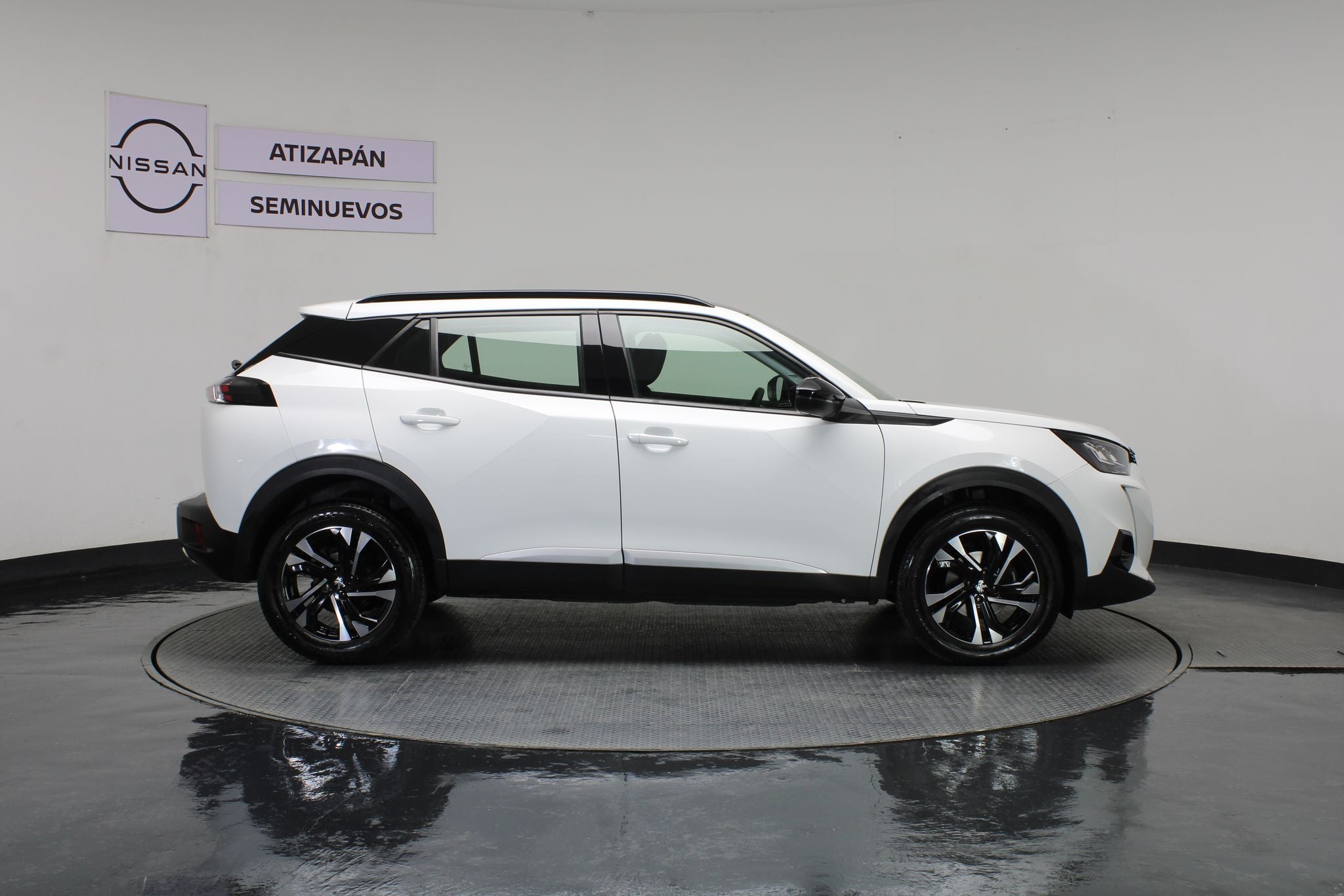 2023 Peugeot 2008 1.2 Allure Pack At