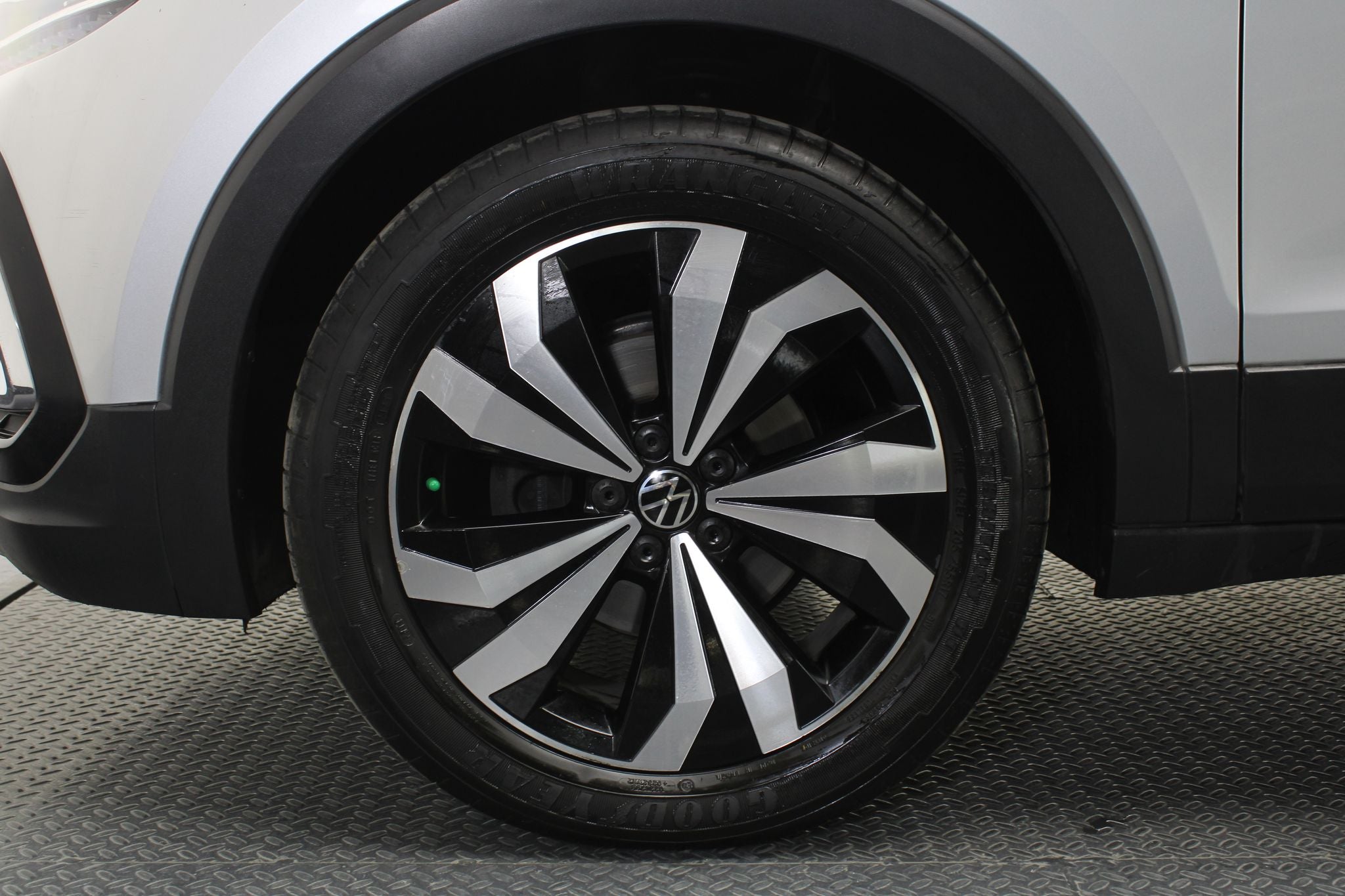 2023 Volkswagen Taigun 1.0 Highline At